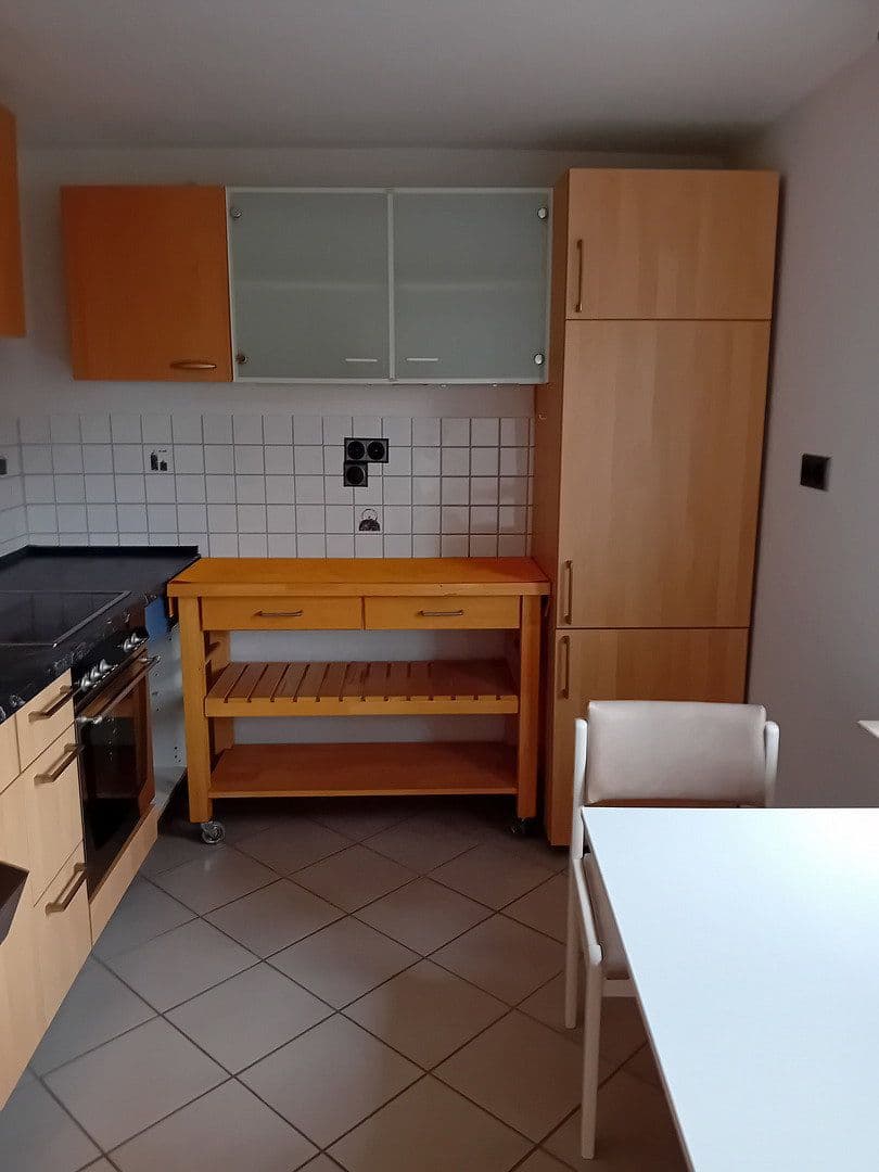 Pronájem domu 150 m², pozemek 150 m², Schwarzer Straße 13, Schwalmtal, Hessen Pronájem domu 150 m², pozemek 150 m², Schwarzer Straße 13, Schwalmtal, Hessen