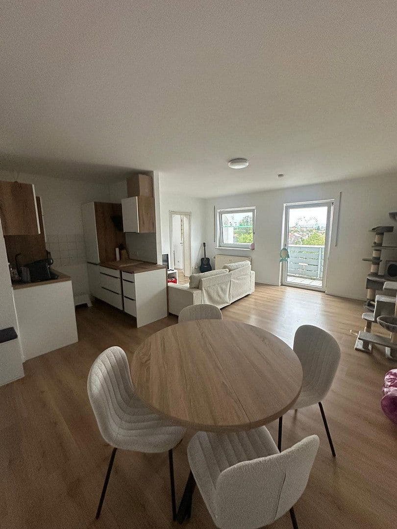 Pronájem bytu 2+1 59 m², St.-Urban-Str. 4, Worms, Porýní-Falc Pronájem bytu 2+1 59 m², St.-Urban-Str. 4, Worms, Porýní-Falc