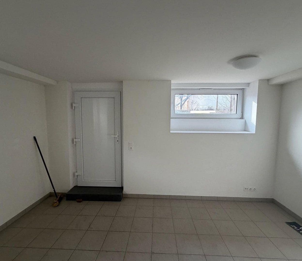 Pronájem nebytového prostoru 104 m², Berlin, Berlín Pronájem nebytového prostoru 104 m², Berlin, Berlín