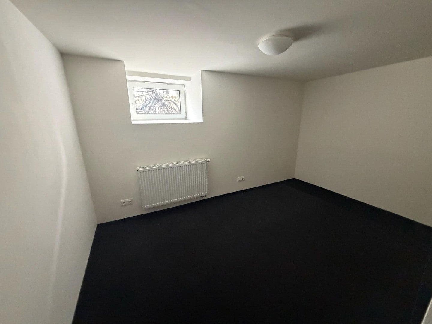 Pronájem nebytového prostoru 104 m², Berlin, Berlín Pronájem nebytového prostoru 104 m², Berlin, Berlín