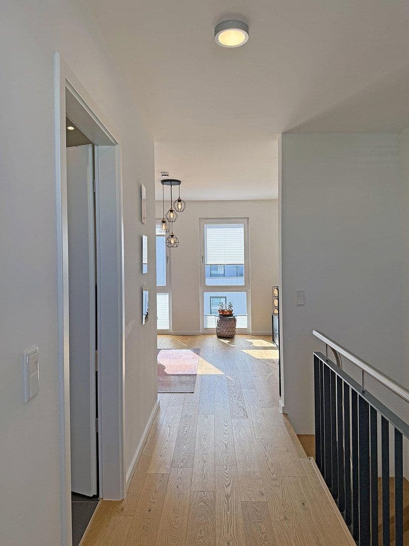 Prodej domu 124 m², pozemek 178 m², Norderstedt, Šlesvicko-Holštýnsko Prodej domu 124 m², pozemek 178 m², Norderstedt, Šlesvicko-Holštýnsko