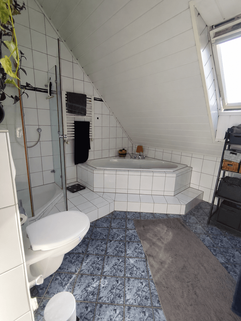 Prodej bytu 3+1 90 m², Forststraße 89, Mönchengladbach, Severní Porýní-Vestfálsko Prodej bytu 3+1 90 m², Forststraße 89, Mönchengladbach, Severní Porýní-Vestfálsko