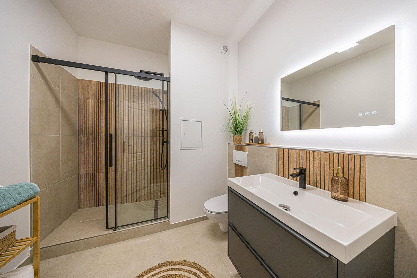 Prodej bytu 2+1 69 m², Leipzig, Sasko Prodej bytu 2+1 69 m², Leipzig, Sasko