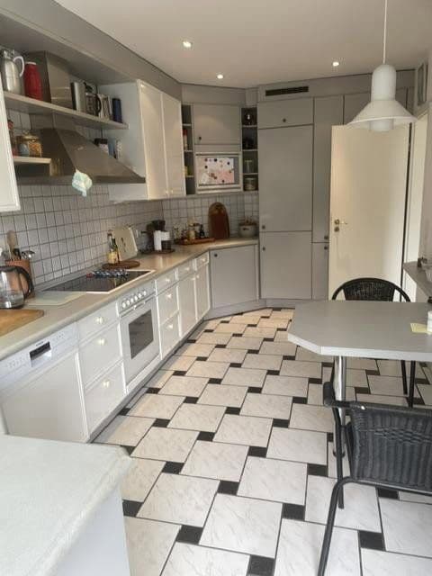 Prodej bytu 3+1 130 m², Mönchengladbach, Severní Porýní-Vestfálsko Prodej bytu 3+1 130 m², Mönchengladbach, Severní Porýní-Vestfálsko