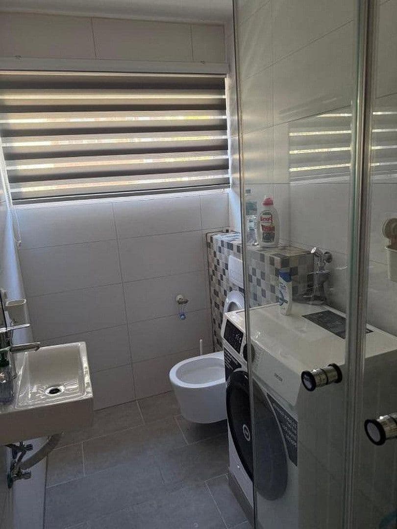 Pronájem bytu 2+1 51 m², Frankfurter Str. 30, Wiesbaden, Hessen Pronájem bytu 2+1 51 m², Frankfurter Str. 30, Wiesbaden, Hessen