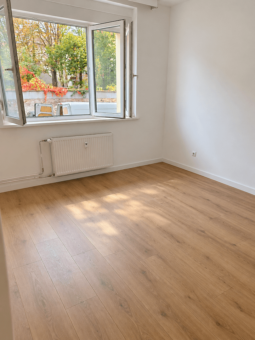 Prodej bytu 2+1 48 m², Berlin, Berlín Prodej bytu 2+1 48 m², Berlin, Berlín