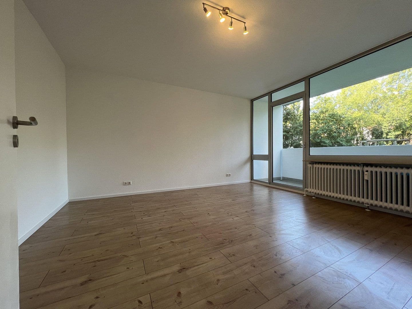 Pronájem bytu 2+1 60 m², An der Untermühle 2, Liederbach am Taunus, Hessen Pronájem bytu 2+1 60 m², An der Untermühle 2, Liederbach am Taunus, Hessen