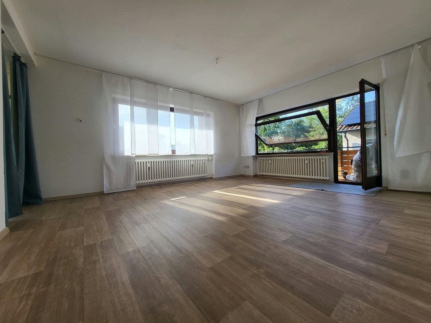 Pronájem bytu 3+1 98 m², Würzburg, Bavorsko Pronájem bytu 3+1 98 m², Würzburg, Bavorsko