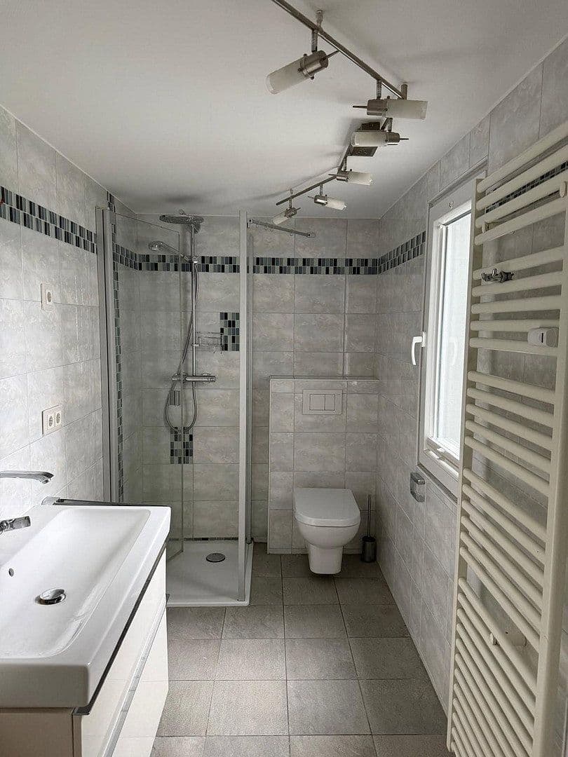 Pronájem bytu 3+kk 110 m², Dönhoffstr. 31, Solingen, Severní Porýní-Vestfálsko Pronájem bytu 3+kk 110 m², Dönhoffstr. 31, Solingen, Severní Porýní-Vestfálsko