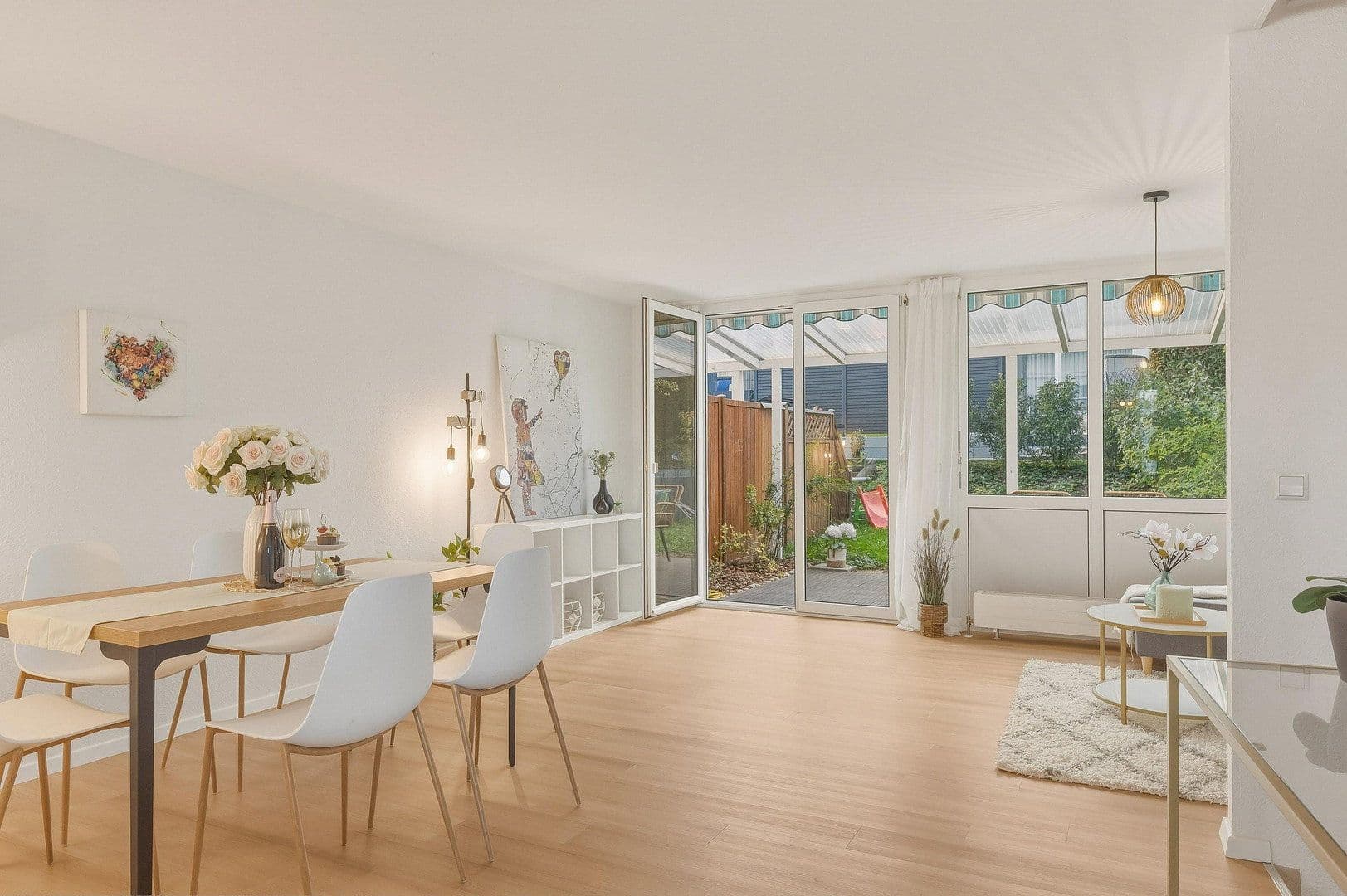Prodej domu 112 m², pozemek 149 m², Nürtingen, Bádensko-Württembersko Prodej domu 112 m², pozemek 149 m², Nürtingen, Bádensko-Württembersko