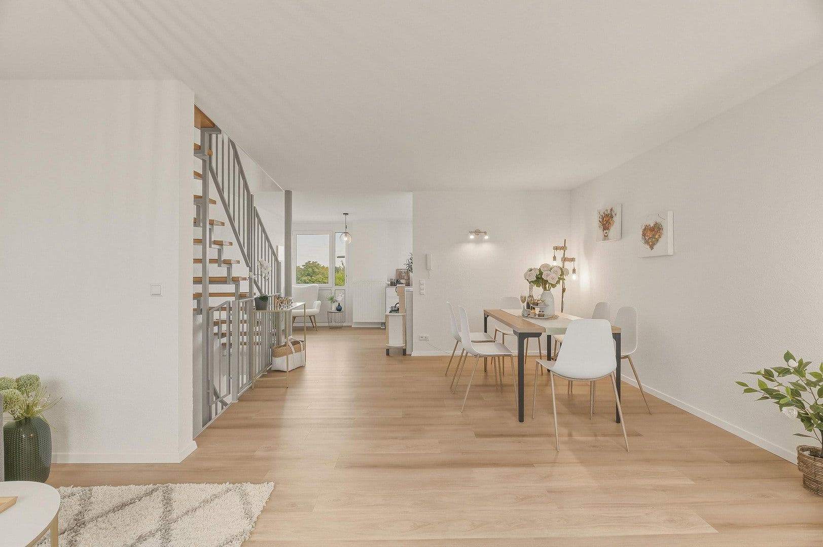 Prodej domu 112 m², pozemek 149 m², Nürtingen, Bádensko-Württembersko Prodej domu 112 m², pozemek 149 m², Nürtingen, Bádensko-Württembersko