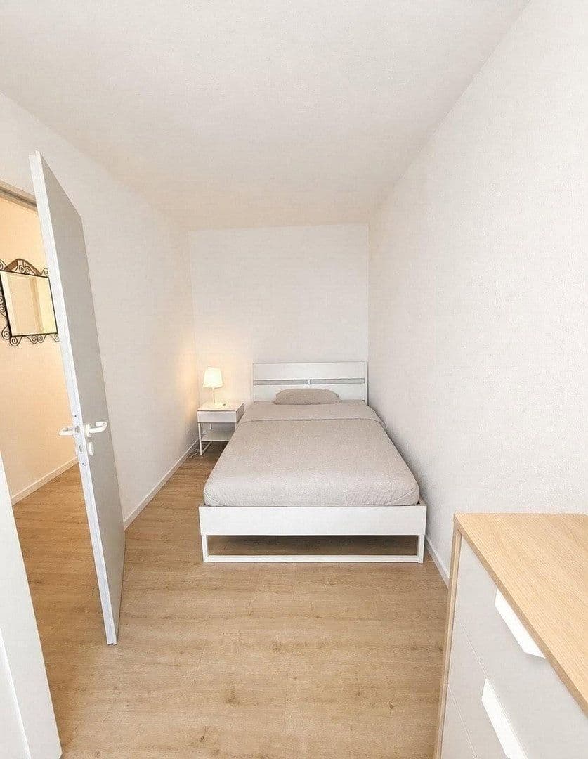Prodej bytu 2+1 56 m², Hamburg, Hamburg Prodej bytu 2+1 56 m², Hamburg, Hamburg
