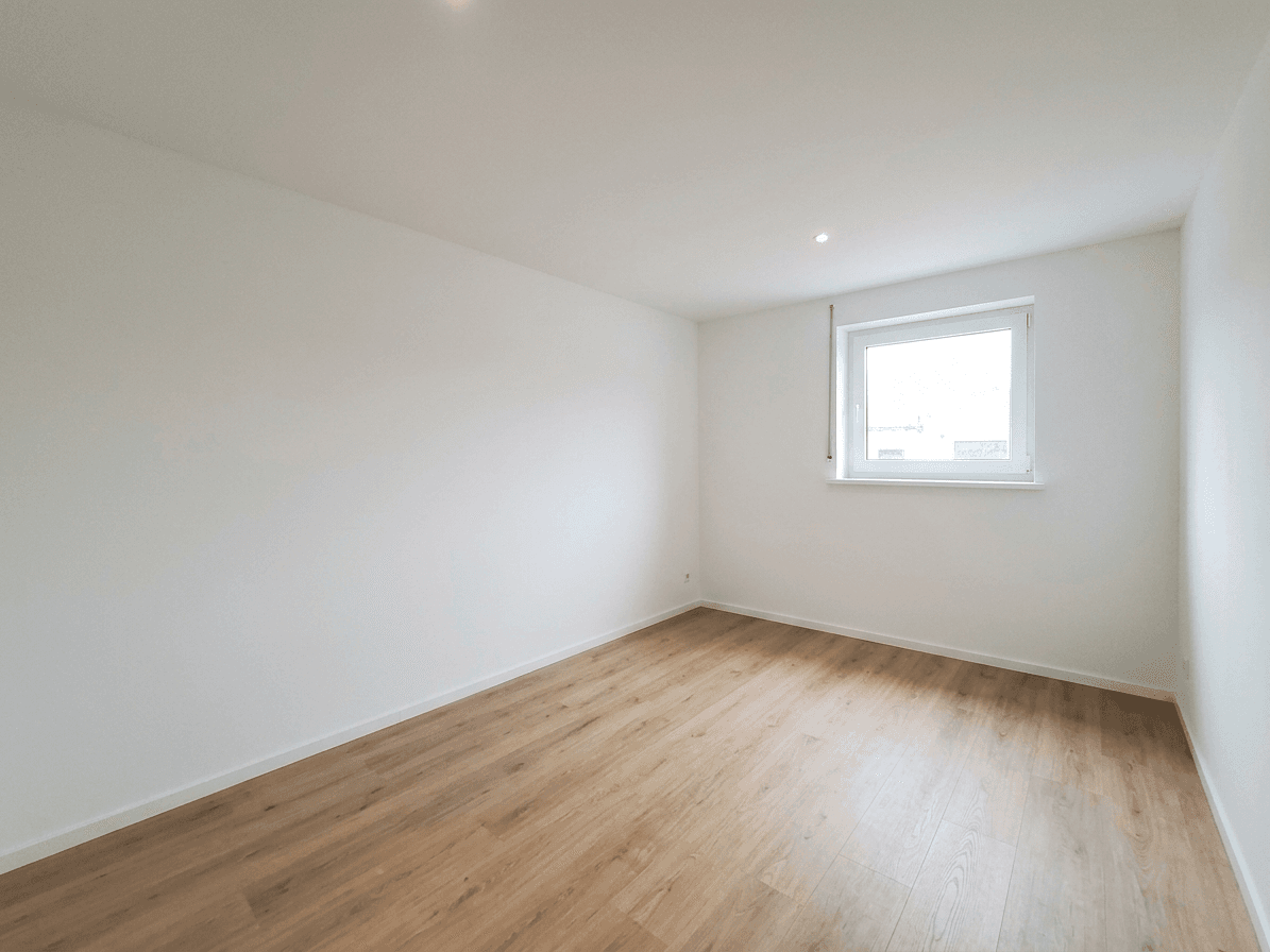Pronájem domu 130 m², pozemek 374 m², Siegsdorfer Straße, München, Bavorsko Pronájem domu 130 m², pozemek 374 m², Siegsdorfer Straße, München, Bavorsko