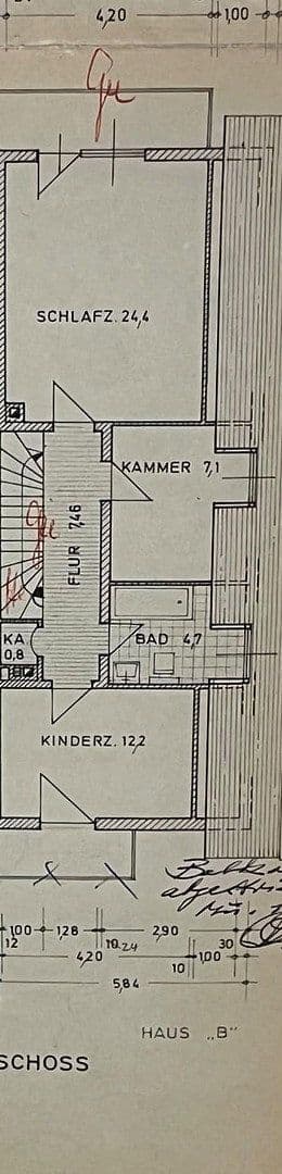 Pronájem domu 130 m², pozemek 374 m², Siegsdorfer Straße, München, Bavorsko Pronájem domu 130 m², pozemek 374 m², Siegsdorfer Straße, München, Bavorsko