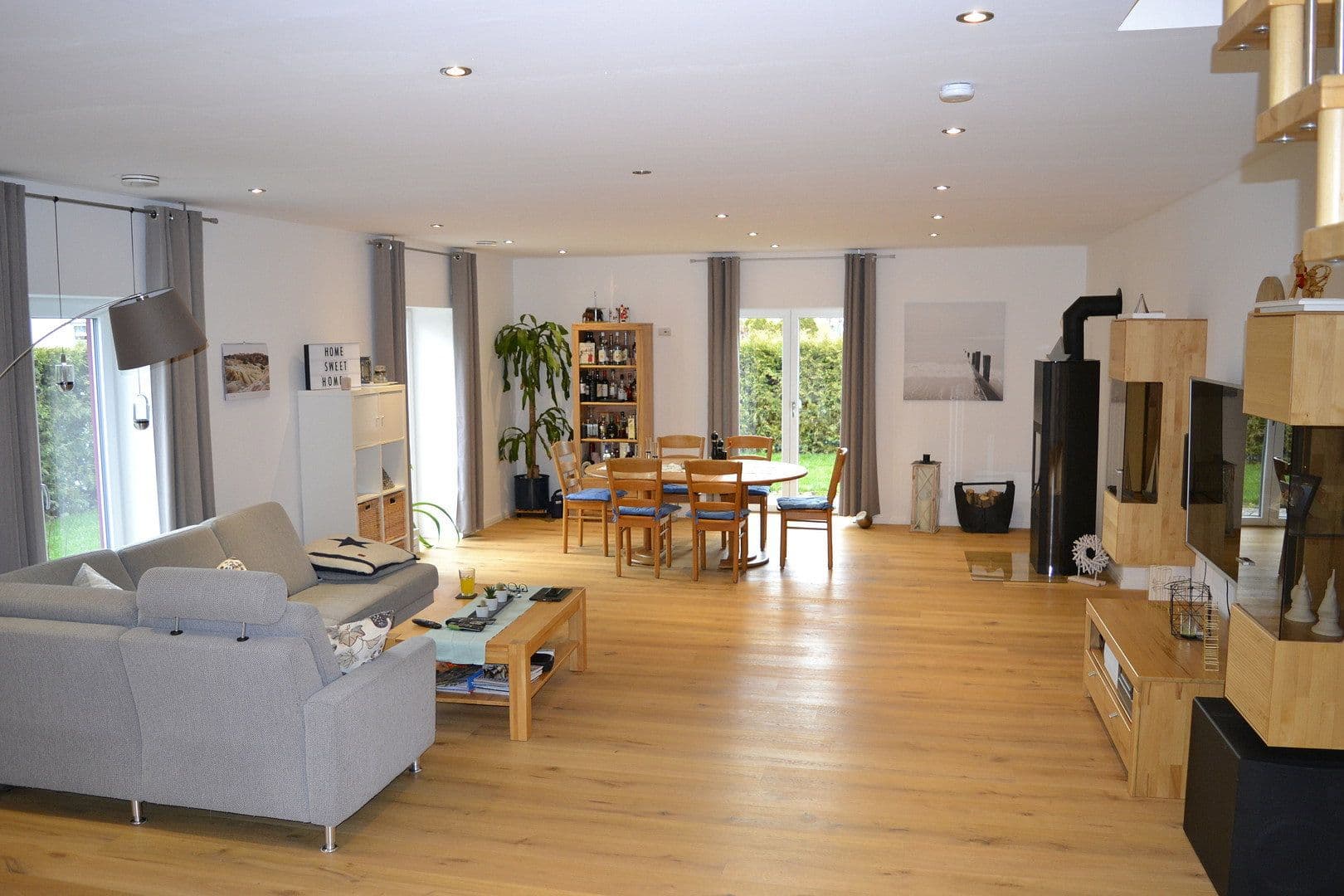 Prodej domu 185 m², pozemek 365 m², Breitengüßbach, Bavorsko Prodej domu 185 m², pozemek 365 m², Breitengüßbach, Bavorsko
