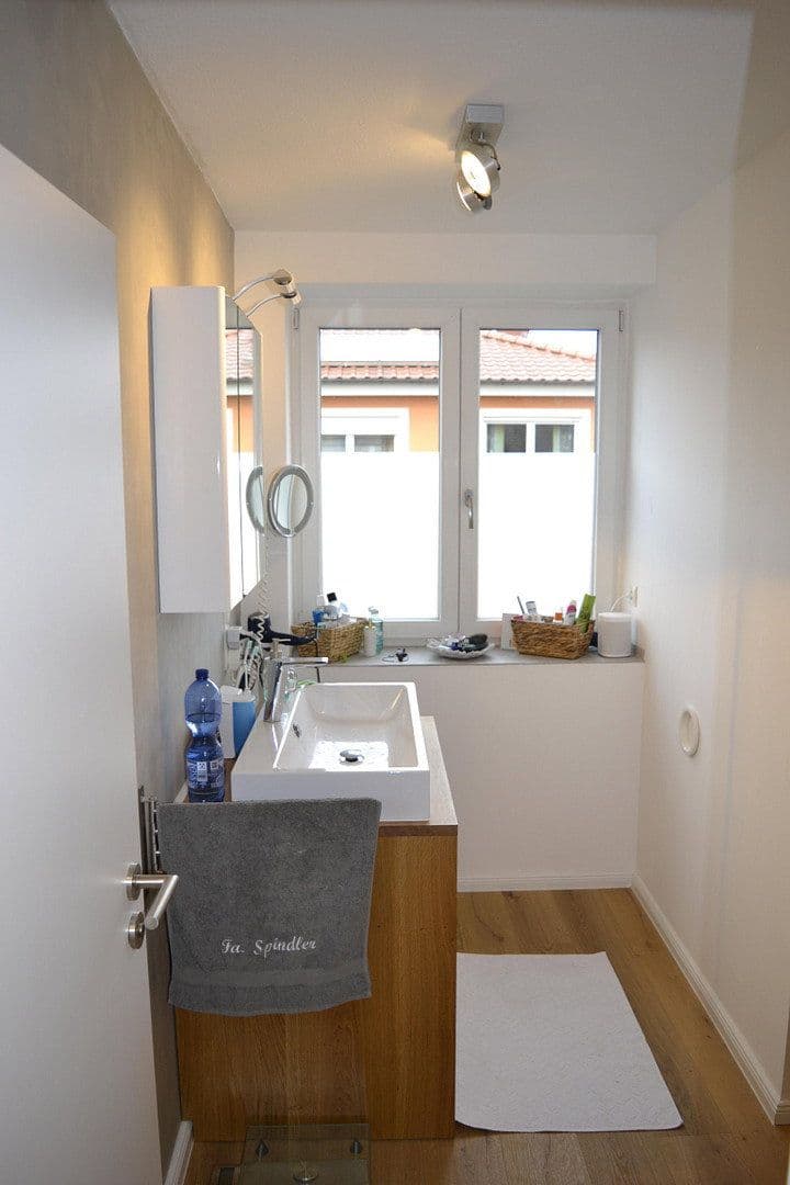 Prodej domu 185 m², pozemek 365 m², Breitengüßbach, Bavorsko Prodej domu 185 m², pozemek 365 m², Breitengüßbach, Bavorsko