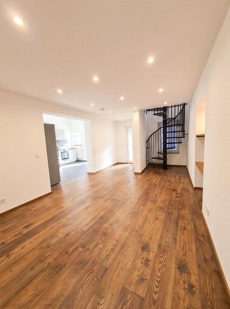 Pronájem bytu 2+kk 70 m², St. Leon-Rot, Bádensko-Württembersko Pronájem bytu 2+kk 70 m², St. Leon-Rot, Bádensko-Württembersko