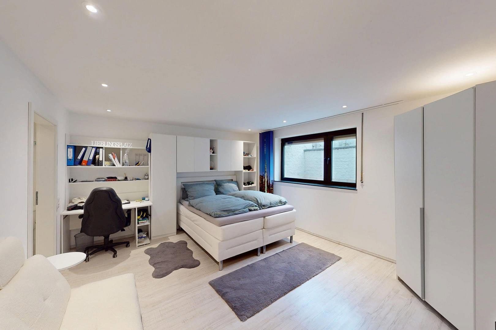 Pronájem bytu 4+1 142 m², Kiefernweg 5, Ratingen, Severní Porýní-Vestfálsko Pronájem bytu 4+1 142 m², Kiefernweg 5, Ratingen, Severní Porýní-Vestfálsko