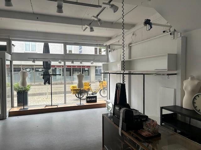 Pronájem nebytového prostoru 150 m², Herford, Severní Porýní-Vestfálsko Pronájem nebytového prostoru 150 m², Herford, Severní Porýní-Vestfálsko