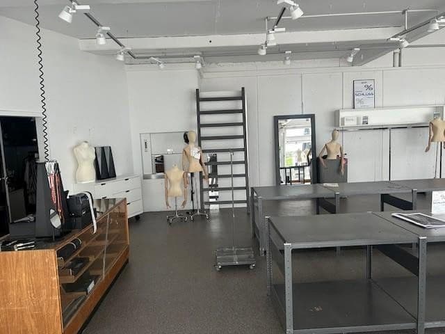 Pronájem nebytového prostoru 150 m², Herford, Severní Porýní-Vestfálsko Pronájem nebytového prostoru 150 m², Herford, Severní Porýní-Vestfálsko