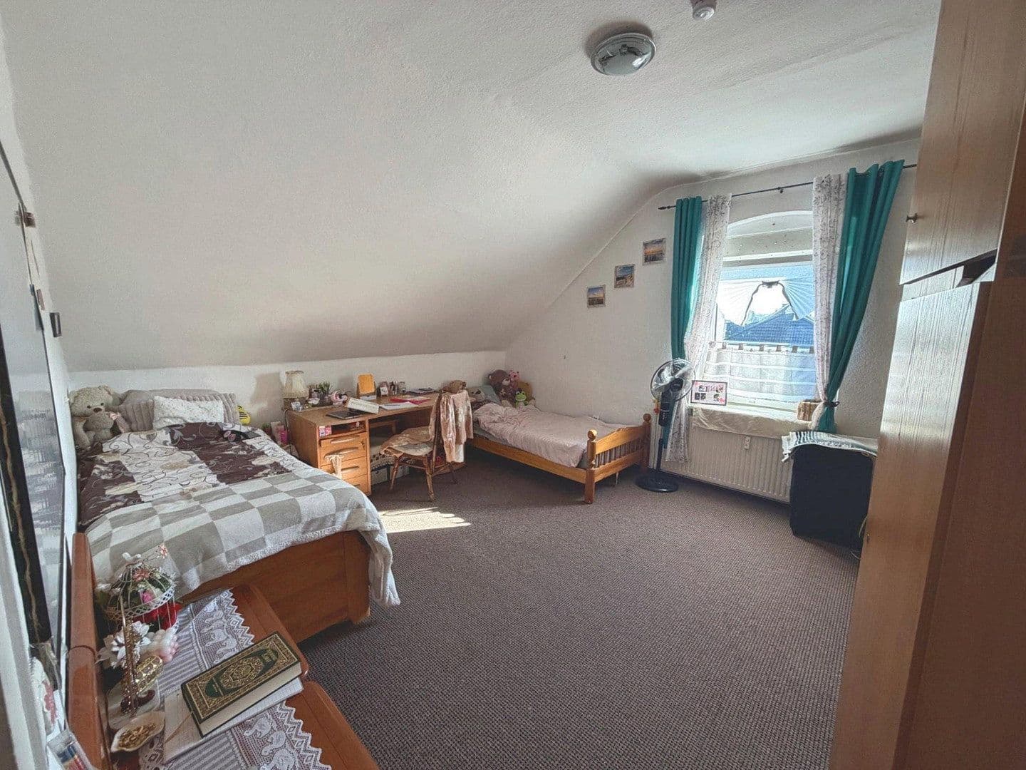 Prodej domu 302 m², pozemek 421 m², Essenberger Str. 217, Moers, Severní Porýní-Vestfálsko Prodej domu 302 m², pozemek 421 m², Essenberger Str. 217, Moers, Severní Porýní-Vestfálsko