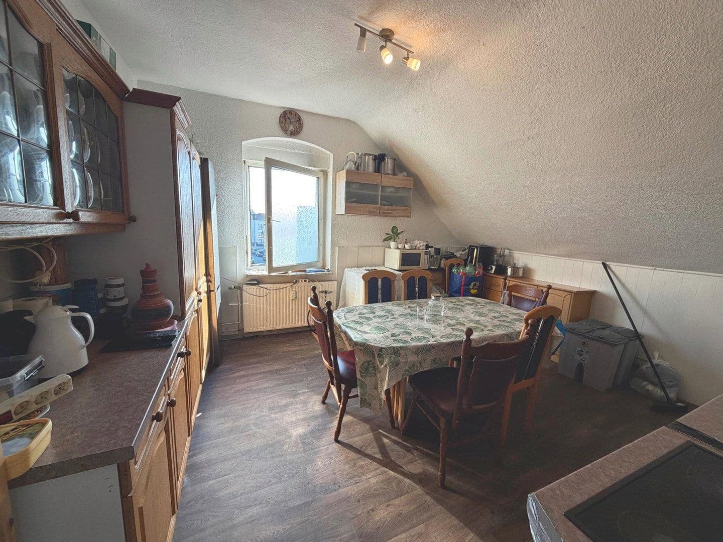 Prodej domu 302 m², pozemek 421 m², Essenberger Str. 217, Moers, Severní Porýní-Vestfálsko Prodej domu 302 m², pozemek 421 m², Essenberger Str. 217, Moers, Severní Porýní-Vestfálsko