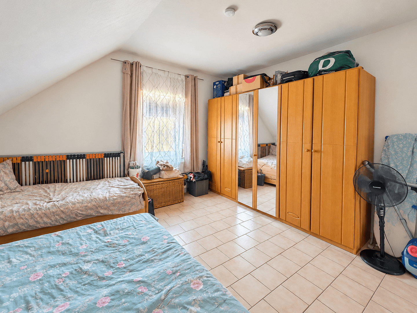 Prodej domu 302 m², pozemek 421 m², Essenberger Str. 217, Moers, Severní Porýní-Vestfálsko Prodej domu 302 m², pozemek 421 m², Essenberger Str. 217, Moers, Severní Porýní-Vestfálsko