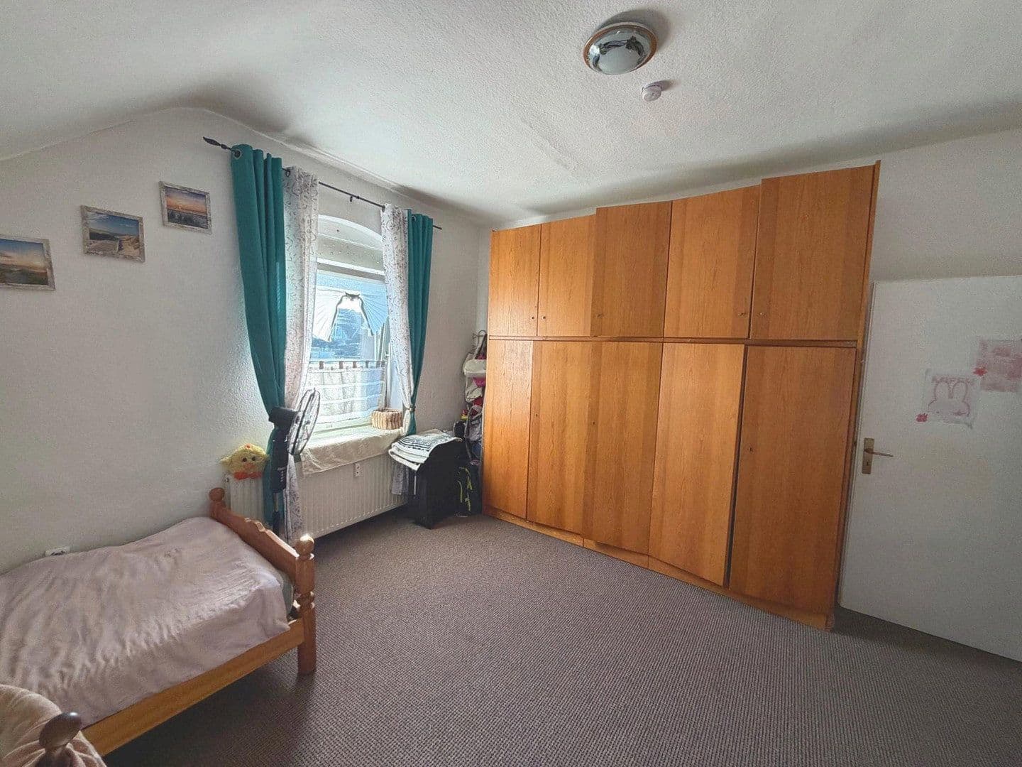 Prodej domu 302 m², pozemek 421 m², Essenberger Str. 217, Moers, Severní Porýní-Vestfálsko Prodej domu 302 m², pozemek 421 m², Essenberger Str. 217, Moers, Severní Porýní-Vestfálsko