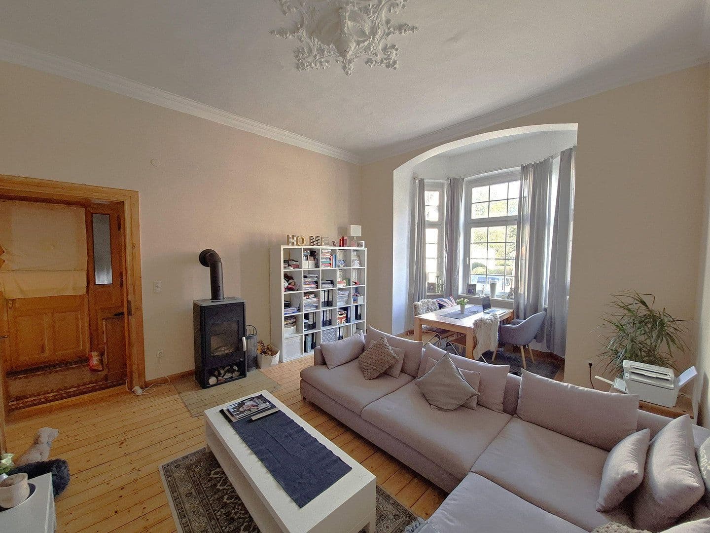 Pronájem bytu 4+1 132 m², Rinteln, Dolní Sasko Pronájem bytu 4+1 132 m², Rinteln, Dolní Sasko
