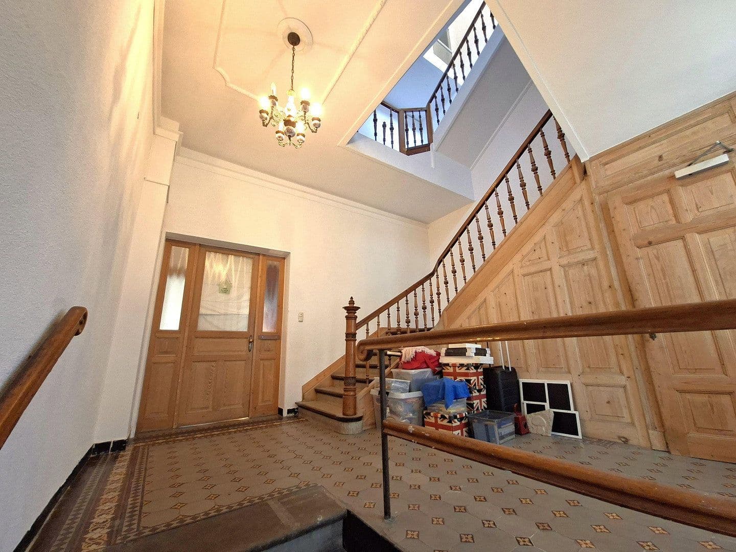 Pronájem bytu 4+1 132 m², Rinteln, Dolní Sasko Pronájem bytu 4+1 132 m², Rinteln, Dolní Sasko