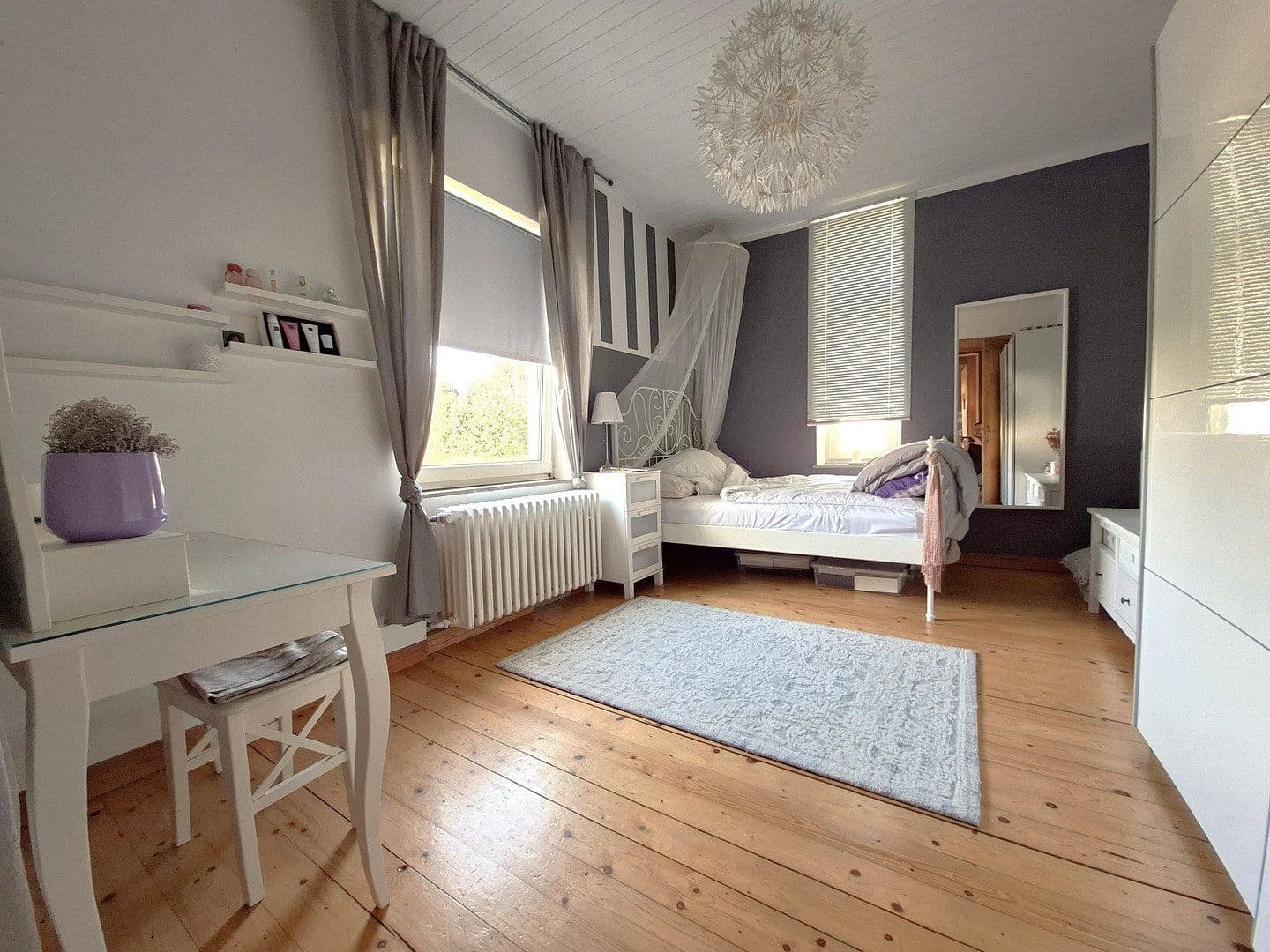 Pronájem bytu 4+1 132 m², Rinteln, Dolní Sasko Pronájem bytu 4+1 132 m², Rinteln, Dolní Sasko