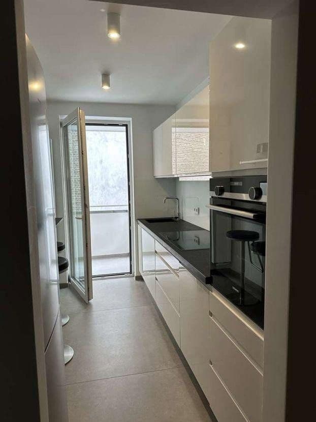 Pronájem bytu 3+1 92 m², Bismarckstr. 45, Köln, Severní Porýní-Vestfálsko Pronájem bytu 3+1 92 m², Bismarckstr. 45, Köln, Severní Porýní-Vestfálsko
