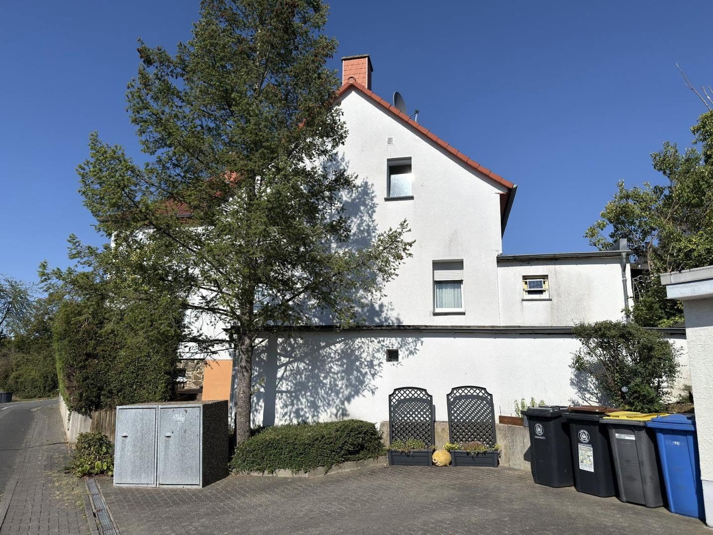 Prodej domu 398 m², pozemek 437 m², Wetzlar, Hessen Prodej domu 398 m², pozemek 437 m², Wetzlar, Hessen