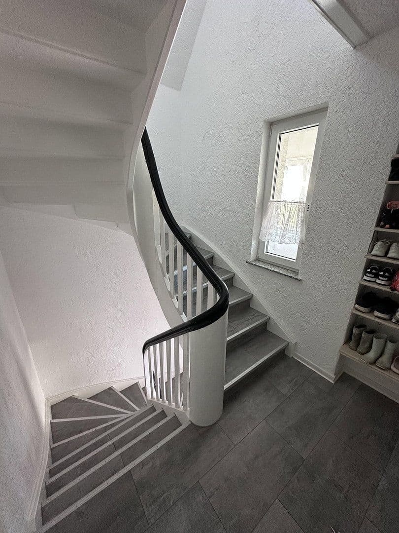 Prodej domu 398 m², pozemek 437 m², Wetzlar, Hessen Prodej domu 398 m², pozemek 437 m², Wetzlar, Hessen