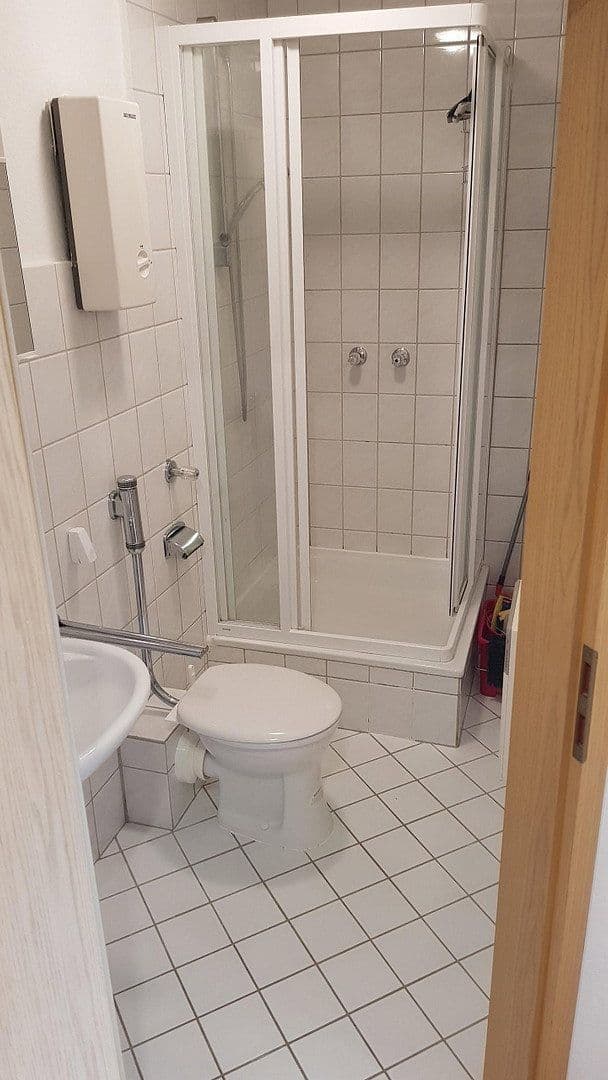 Prodej bytu 2+1 40 m², Essen, Severní Porýní-Vestfálsko Prodej bytu 2+1 40 m², Essen, Severní Porýní-Vestfálsko