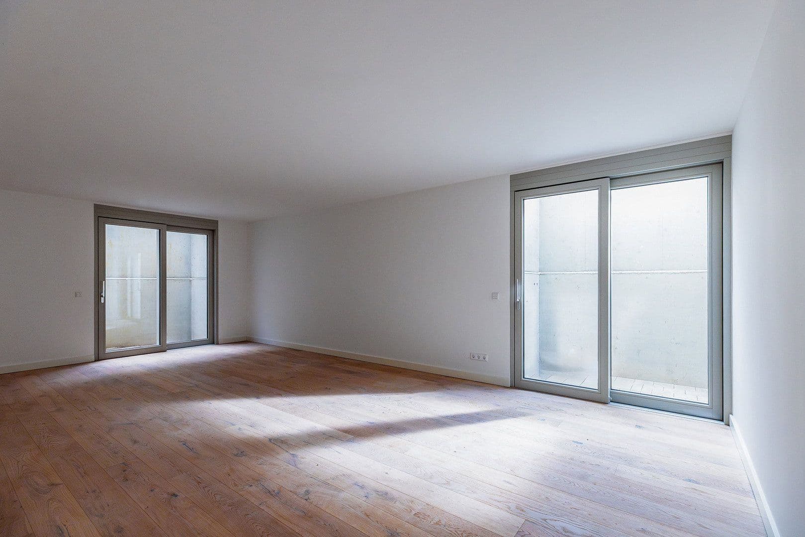 Prodej domu 218 m², pozemek 350 m², München, Bavorsko Prodej domu 218 m², pozemek 350 m², München, Bavorsko