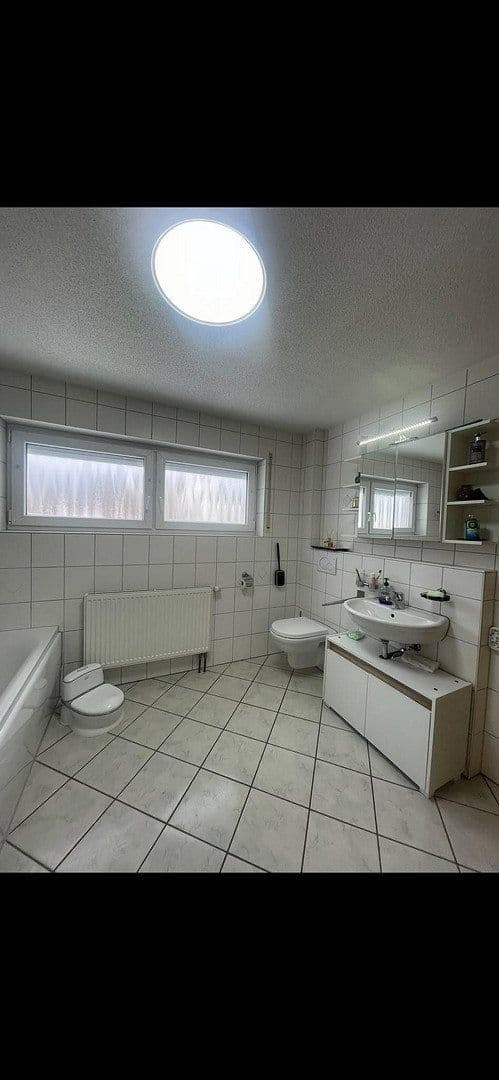 Prodej bytu 4+kk 125 m², Schillerstrasse 22, Villingendorf, Bádensko-Württembersko Prodej bytu 4+kk 125 m², Schillerstrasse 22, Villingendorf, Bádensko-Württembersko