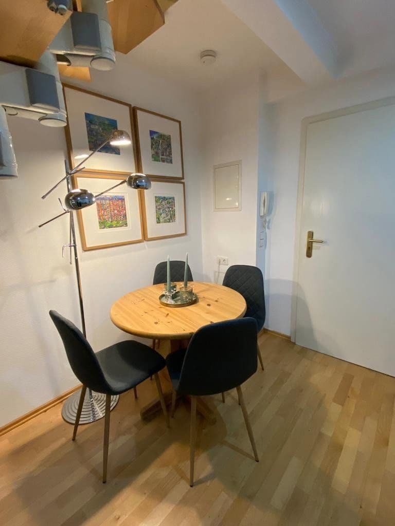 Pronájem bytu 2+1 58 m², Untere Strasse 0, Heidelberg, Bádensko-Württembersko Pronájem bytu 2+1 58 m², Untere Strasse 0, Heidelberg, Bádensko-Württembersko