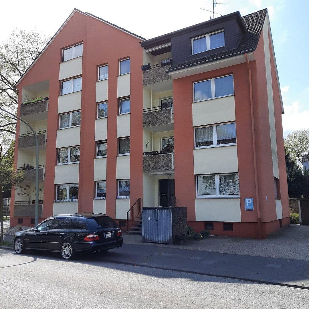 Prodej bytu 3+1 93 m², Eickenstraße 37, Duisburg, Severní Porýní-Vestfálsko Prodej bytu 3+1 93 m², Eickenstraße 37, Duisburg, Severní Porýní-Vestfálsko