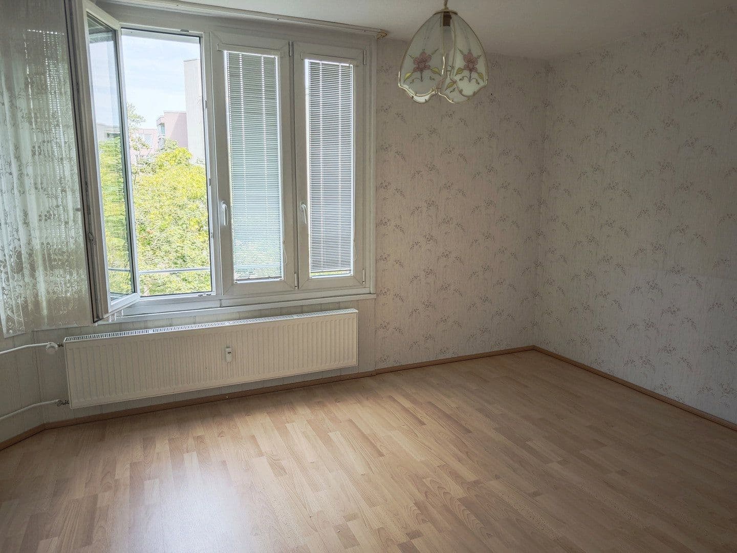 Prodej bytu 3+1 81 m², Markgrafenstr. 24, Karlsruhe, Bádensko-Württembersko Prodej bytu 3+1 81 m², Markgrafenstr. 24, Karlsruhe, Bádensko-Württembersko