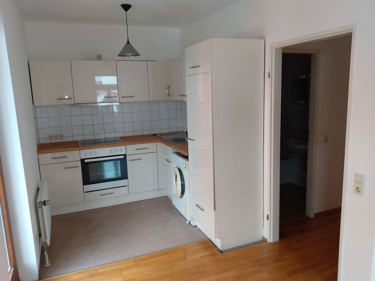 Pronájem bytu 1+1 31 m², Konstanz, Bádensko-Württembersko Pronájem bytu 1+1 31 m², Konstanz, Bádensko-Württembersko