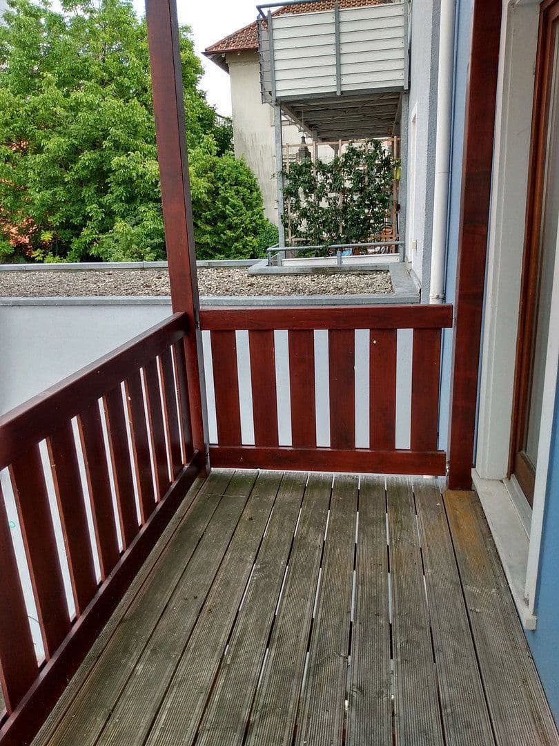 Pronájem bytu 1+1 31 m², Konstanz, Bádensko-Württembersko Pronájem bytu 1+1 31 m², Konstanz, Bádensko-Württembersko