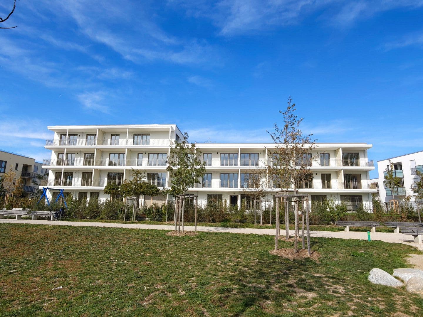 Pronájem bytu 2+1 57 m², Lilli-Kurowski-Straße 9, München, Bavorsko Pronájem bytu 2+1 57 m², Lilli-Kurowski-Straße 9, München, Bavorsko