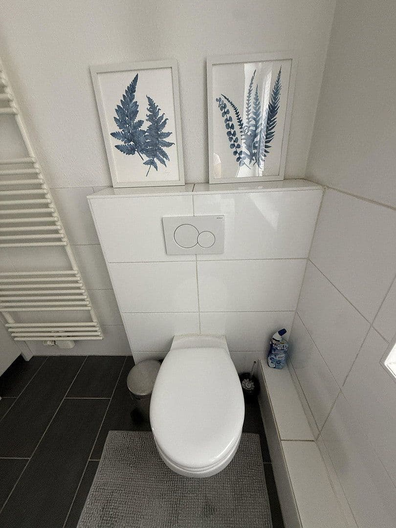 Pronájem bytu 2+1 60 m², Wiesbaden, Hessen Pronájem bytu 2+1 60 m², Wiesbaden, Hessen