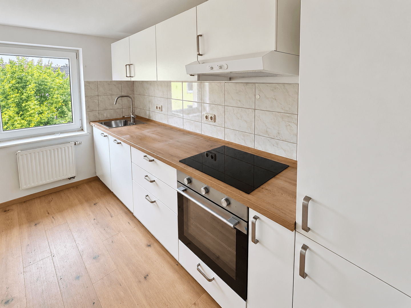 Pronájem bytu 5+1 105 m², Kaakstraße 21, Wilhelmshaven, Dolní Sasko Pronájem bytu 5+1 105 m², Kaakstraße 21, Wilhelmshaven, Dolní Sasko