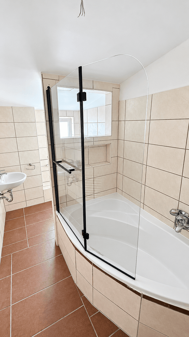 Pronájem bytu 5+1 105 m², Kaakstraße 21, Wilhelmshaven, Dolní Sasko Pronájem bytu 5+1 105 m², Kaakstraße 21, Wilhelmshaven, Dolní Sasko