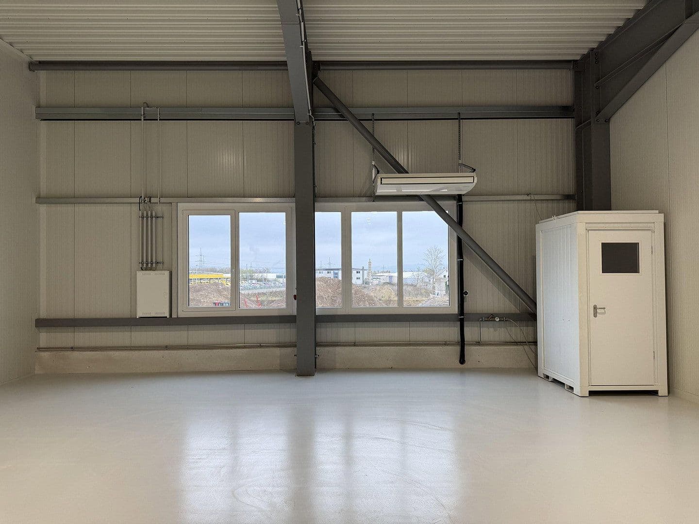Pronájem nebytového prostoru 350 m², Löhrstraße, Andernach, Porýní-Falc Pronájem nebytového prostoru 350 m², Löhrstraße, Andernach, Porýní-Falc