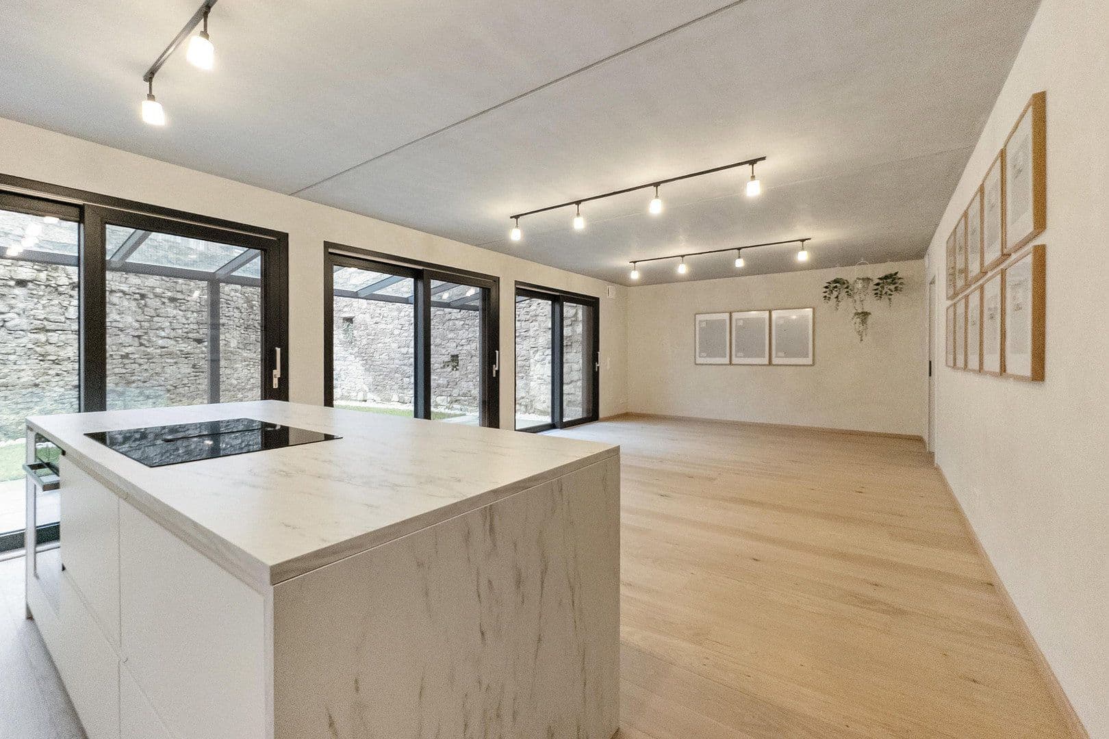 Prodej domu 215 m², pozemek 281 m², Würzburg, Bavorsko Prodej domu 215 m², pozemek 281 m², Würzburg, Bavorsko