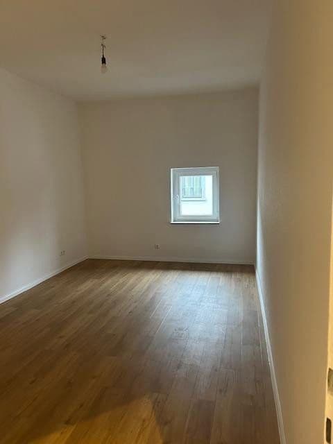 Pronájem bytu 2+1 77 m², Wiesbaden, Hessen Pronájem bytu 2+1 77 m², Wiesbaden, Hessen