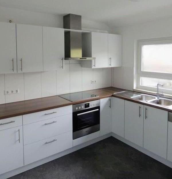 Pronájem bytu 3+kk 92 m², Mössingen, Bádensko-Württembersko Pronájem bytu 3+kk 92 m², Mössingen, Bádensko-Württembersko